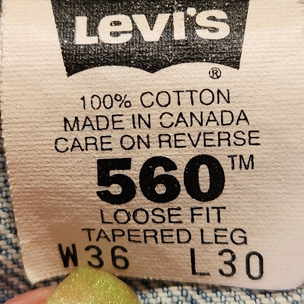 VTG 90s Levi's 560 RARE Made in Canada  Size 36x30 - Picture 4 of 16
